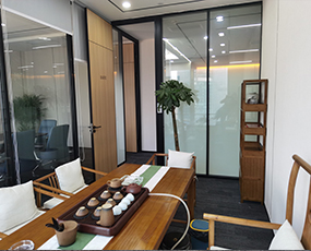 重庆请律师多少钱